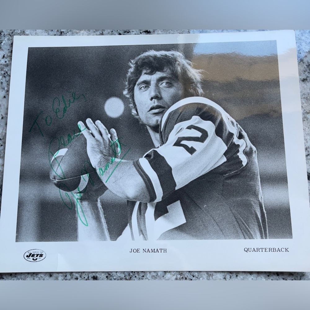 Joe Namath Autographed Signed 8x10
Photo SB Champ HOF'R New York Jets